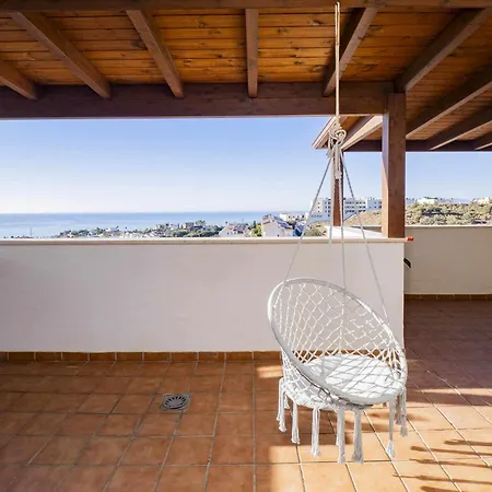 Atico Con Vistas Al Mar Piscina Y Parking * Malaga